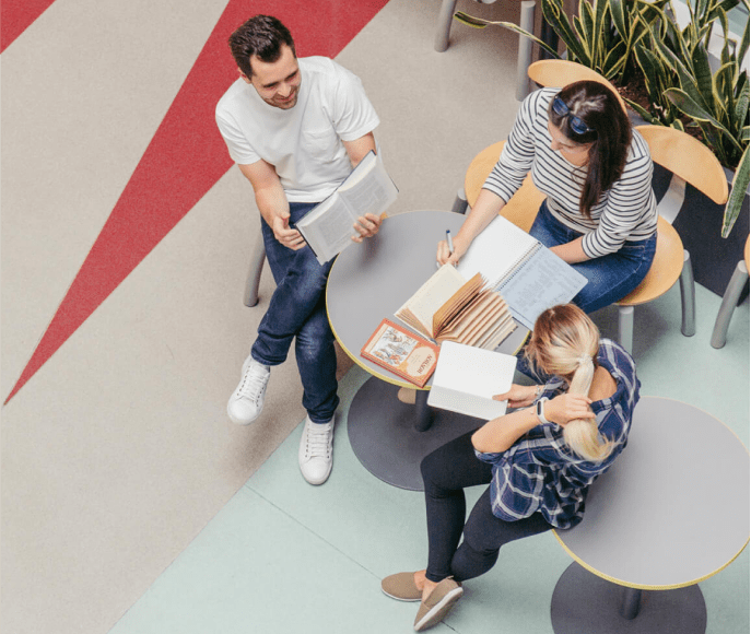 Business students collaborating